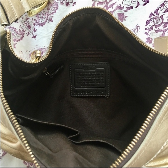 Coach Hobo Bag Y2K Gold - Picture 5 of 8